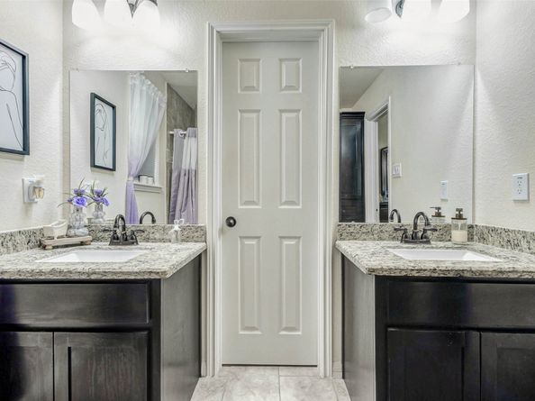 1009 Canadian Street, Houston TX 77009