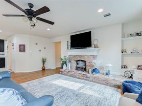 1009 Canadian Street, Houston TX 77009