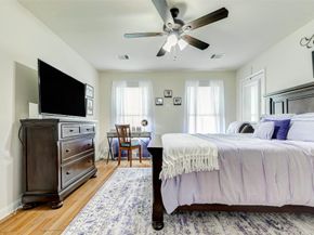 1009 Canadian Street, Houston TX 77009