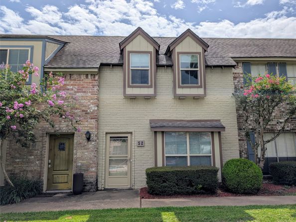 14719 Barryknoll Ln 52, Houston TX 77079