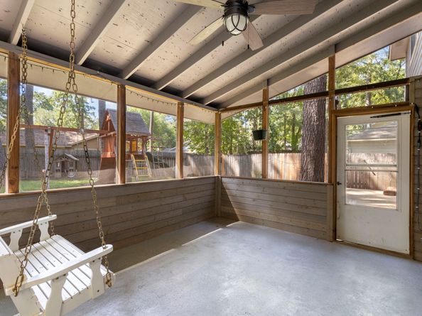 50 Dew Fall Court, The Woodlands TX 77380