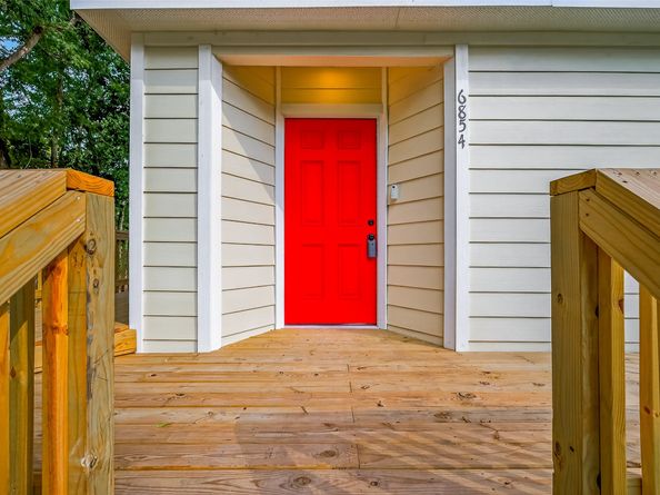 6854 Evans Street, Houston TX 77061