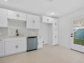 6854 Evans Street, Houston TX 77061