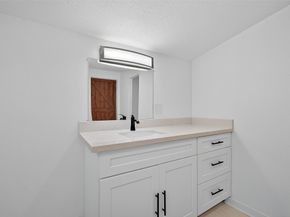 6854 Evans Street, Houston TX 77061
