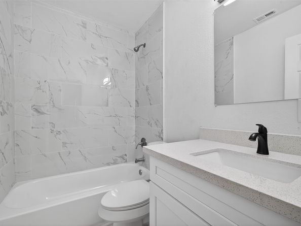 6854 Evans Street, Houston TX 77061