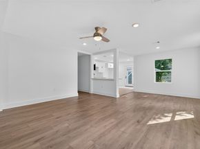 6854 Evans Street, Houston TX 77061