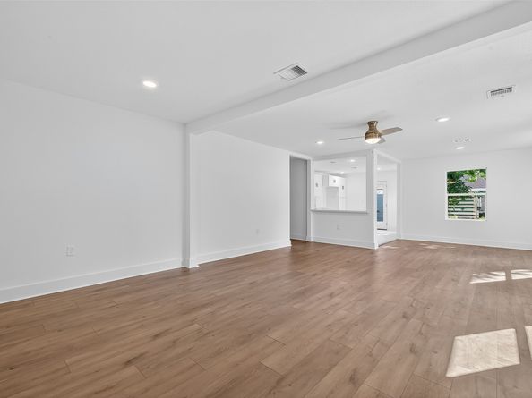 6854 Evans Street, Houston TX 77061