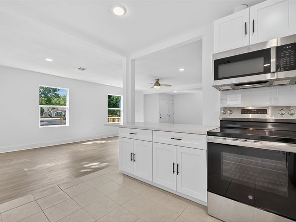 6854 Evans Street, Houston TX 77061