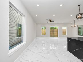 5908 Saint Augustine Street A, Houston TX 77021