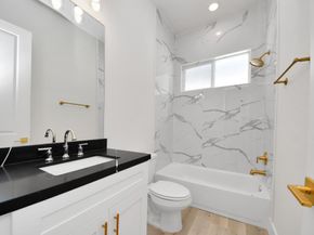 5908 Saint Augustine Street A, Houston TX 77021