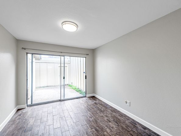 11516 Village Place Drive 101, Houston TX 77077