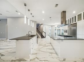 23 Glen Eagles Drive, Sugar Land TX 77479