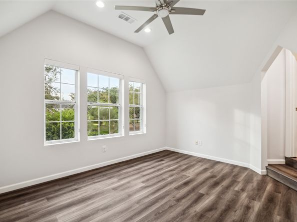 23 Glen Eagles Drive, Sugar Land TX 77479