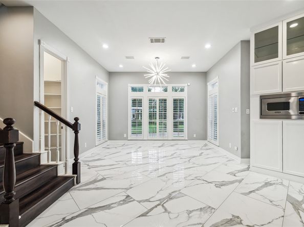 23 Glen Eagles Drive, Sugar Land TX 77479