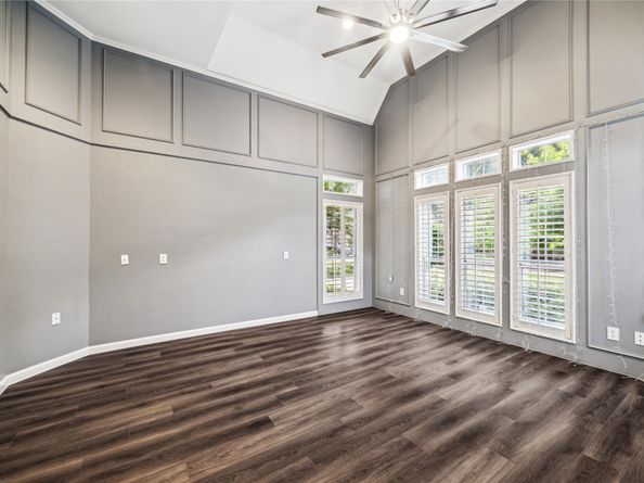 23 Glen Eagles Drive, Sugar Land TX 77479