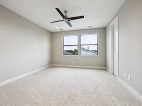 3212 N Macgregor Way C, Houston TX 77004