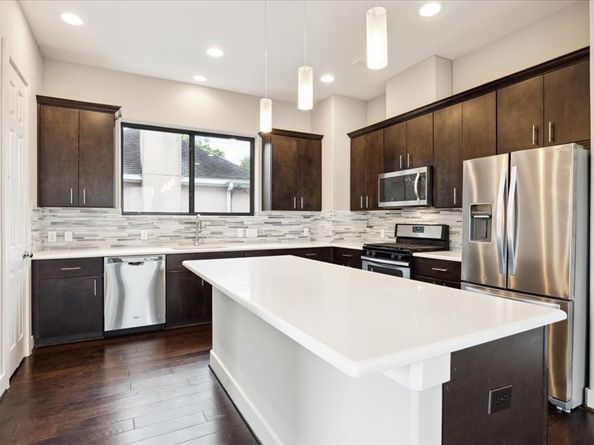 3212 N Macgregor Way C, Houston TX 77004