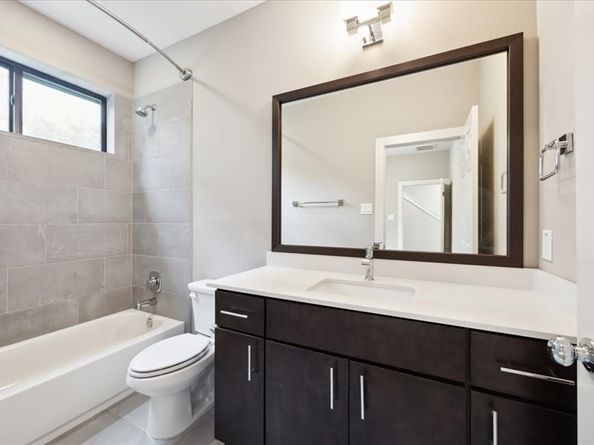 3212 N Macgregor Way C, Houston TX 77004