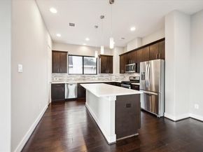 3212 N Macgregor Way C, Houston TX 77004