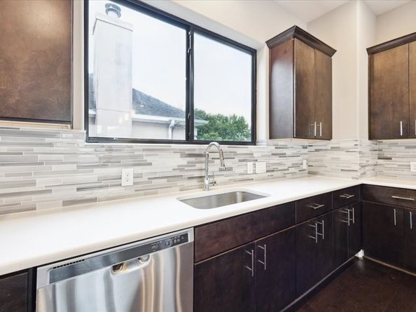 3212 N Macgregor Way C, Houston TX 77004