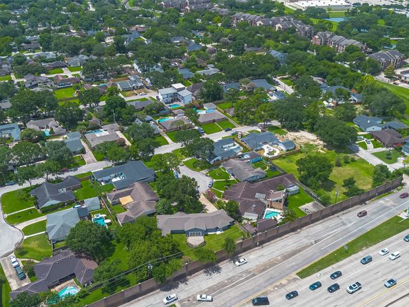 4414 Lemac Drive, Houston TX 77096