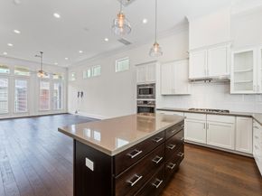 9635 Riddlewood Lane, Houston TX 77025