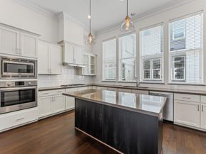 9635 Riddlewood Lane, Houston TX 77025