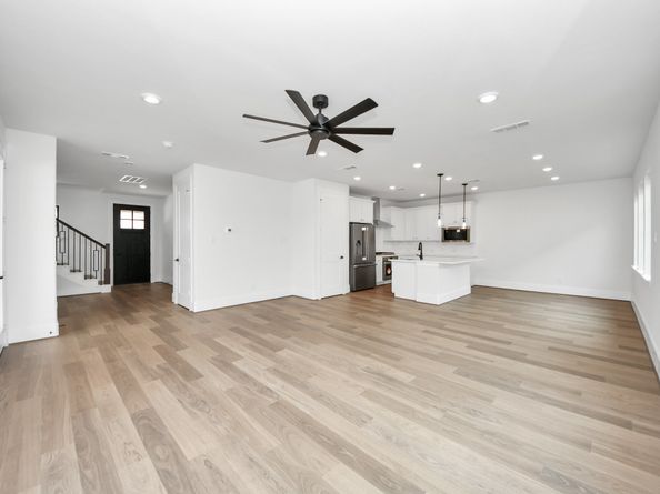 3217 Royal Oaks Hollow Lane, Houston TX 77082
