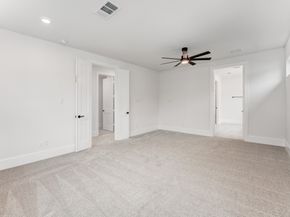 3217 Royal Oaks Hollow Lane, Houston TX 77082