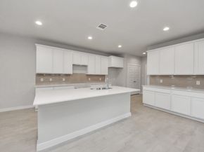 12015 Maple Oak Drive, Houston TX 77066