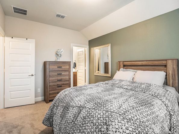 550 Rita Blanca Drive, Webster TX 77598