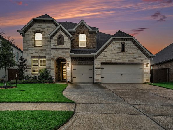 550 Rita Blanca Drive, Webster TX 77598