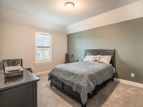 550 Rita Blanca Drive, Webster TX 77598