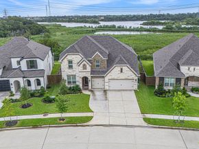 550 Rita Blanca Drive, Webster TX 77598