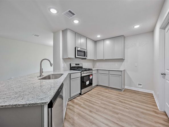 5311 Basquiat Drive, Houston TX 77048