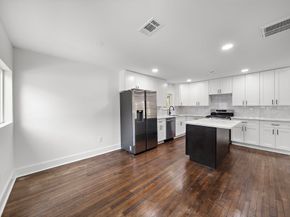 7305 Capitol Street, Houston TX 77011