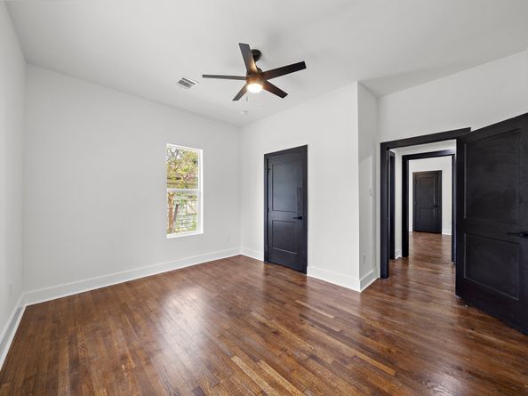 7305 Capitol Street, Houston TX 77011