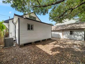 7305 Capitol Street, Houston TX 77011