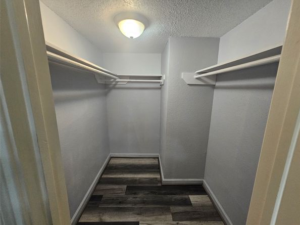 2750 Holly Hall Street 702, Houston TX 77054