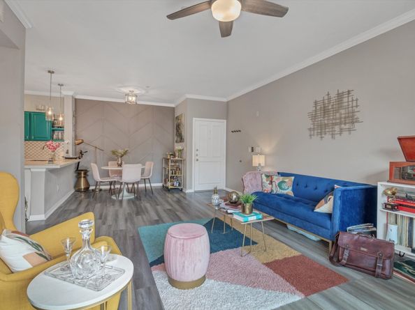 2111 Welch Street B201, Houston TX 77019