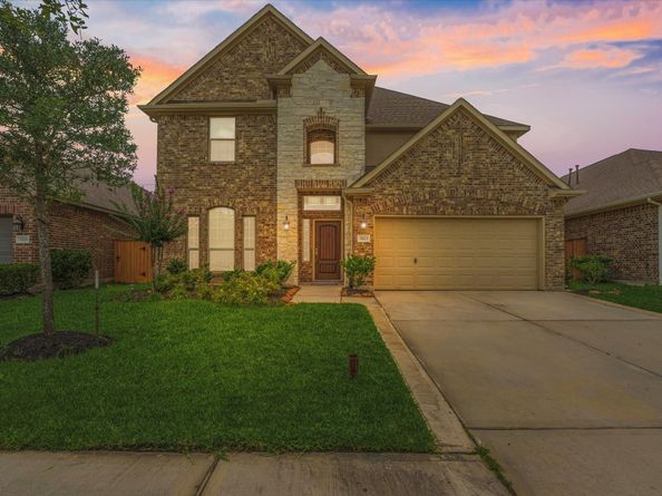 3823 Fleetwood Falls Lane, Spring TX 77386