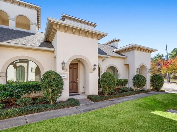 12832 Willow Centre Drive E and F, Houston TX 77066