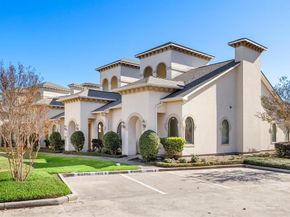 12832 Willow Centre Drive E and F, Houston TX 77066