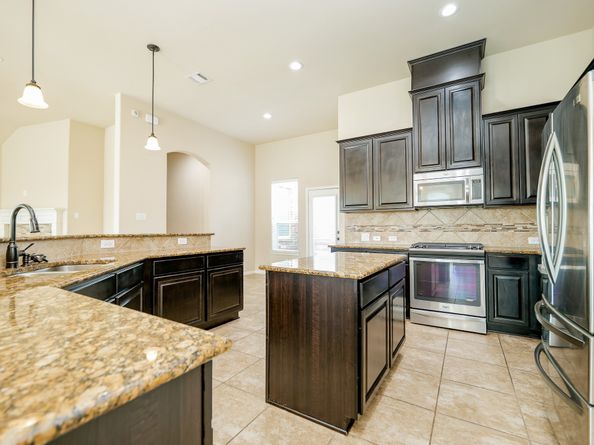 9335 Mystic Falls Lane, Humble TX 77396