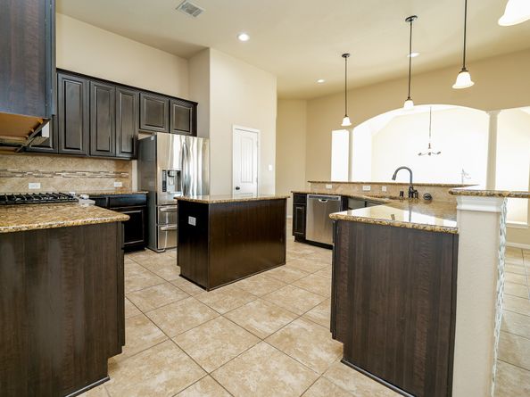 9335 Mystic Falls Lane, Humble TX 77396