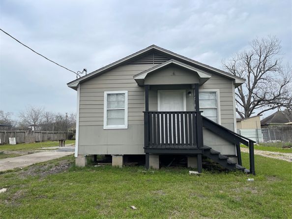 7839 Sparta Street, Houston TX 77028