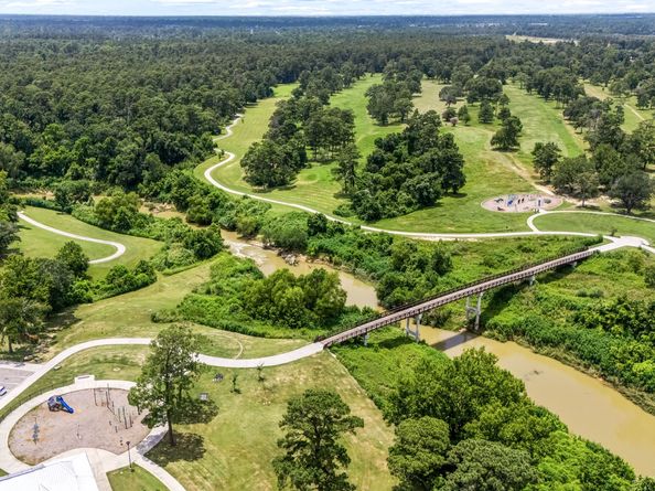 9911 Valley Club Drive, Houston TX 77078