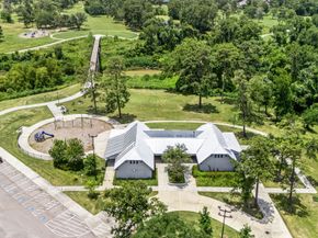 9911 Valley Club Drive, Houston TX 77078