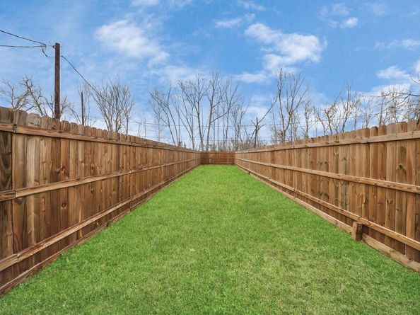 11610 Danford Lane, Houston TX 77016