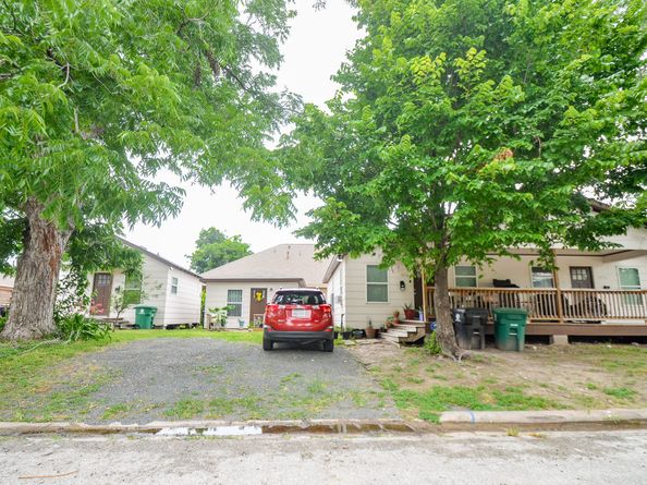 1413 Egypt Street, Houston TX 77009